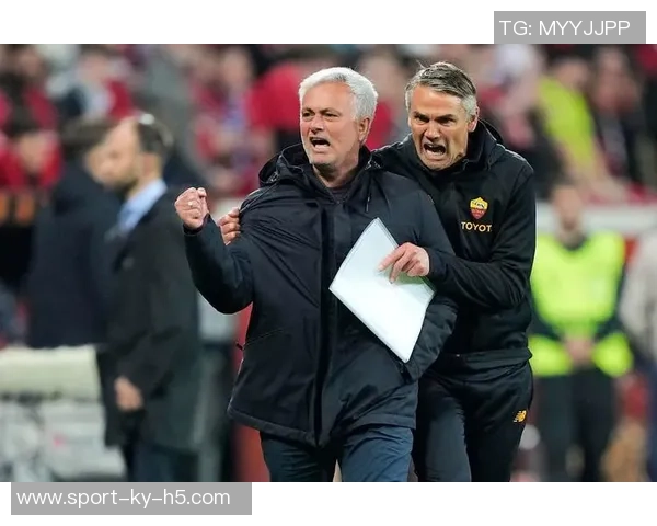 姆希塔良回忆夺冠时刻与穆帅热情拥抱罗马基地满是欧协联奖杯荣耀 姆希塔良回忆夺冠时刻与穆帅热情拥抱罗马基地满是欧协联奖杯荣耀